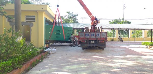 Cần thuê máy phát điện