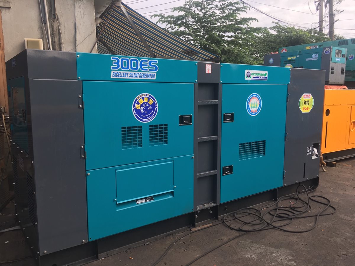Mua máy phát điện công nghiệp cũ